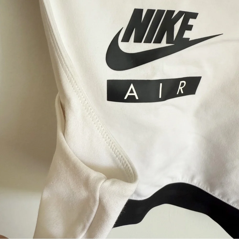 Nike Sportswear Air Crop Top